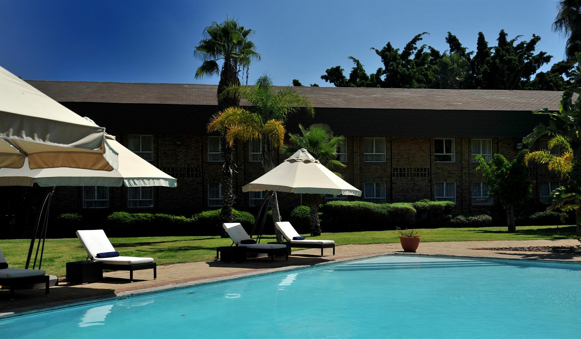 Cresta Lodge Gaborone Exterior photo