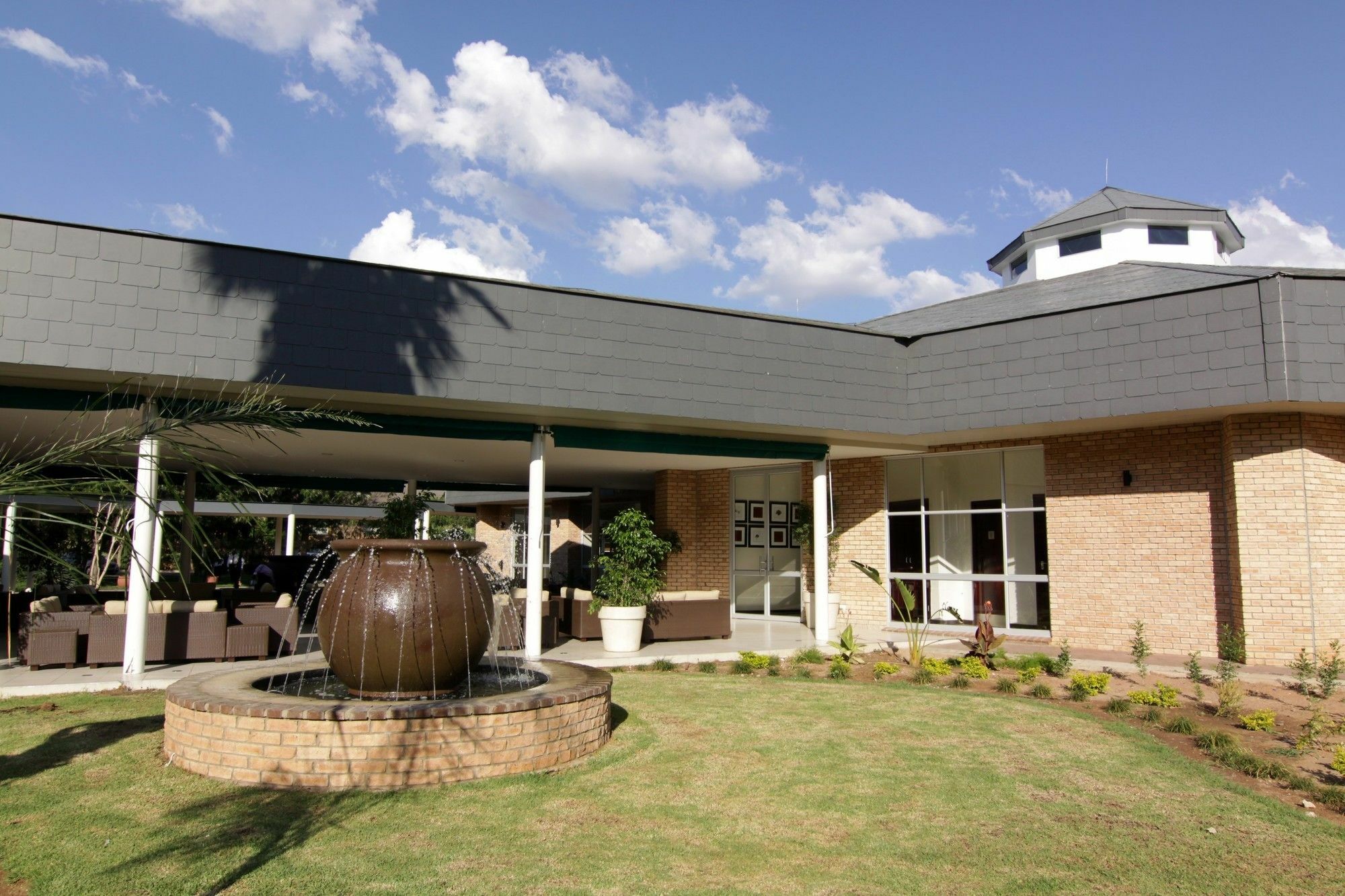 Cresta Lodge Gaborone Exterior photo